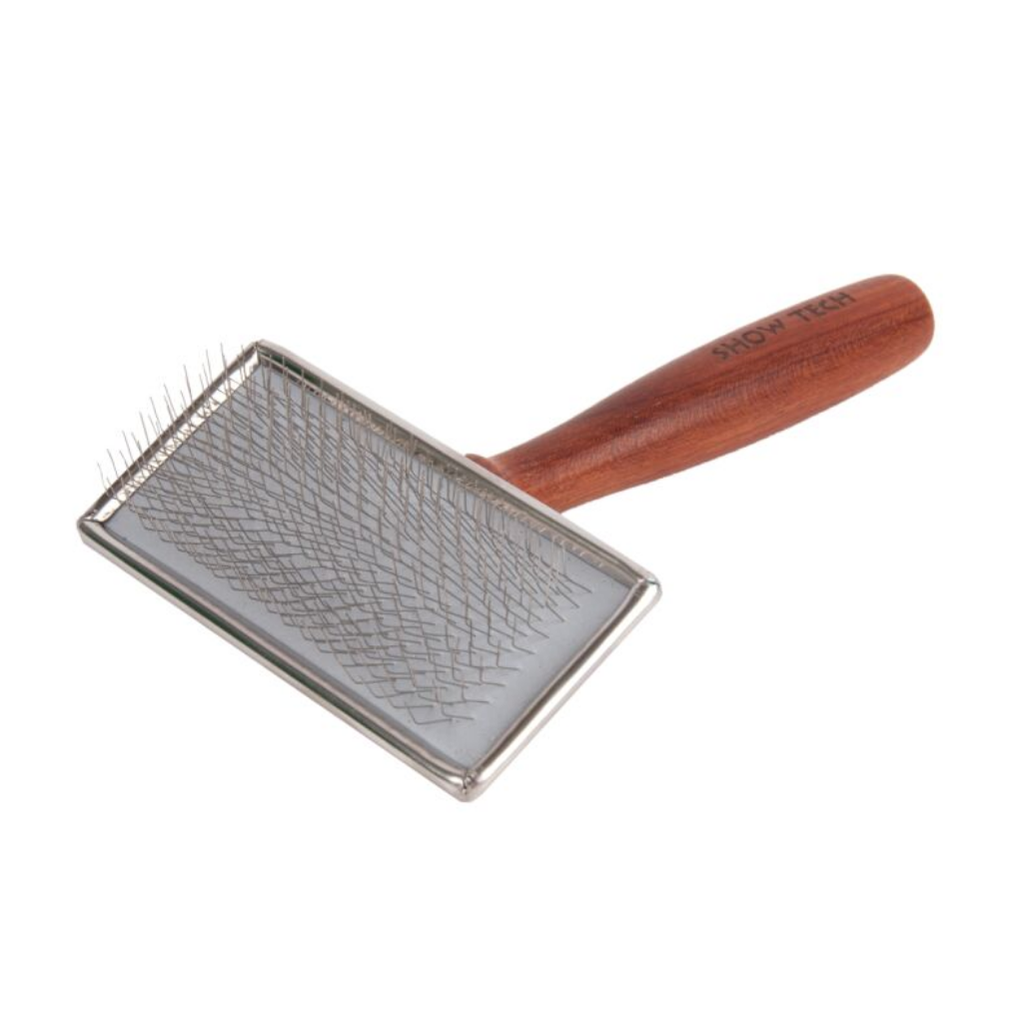 Showtech - slicker borstel met rozenhouten handvat